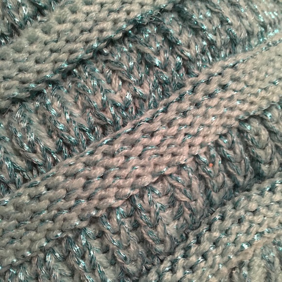 C.C Messy Bun Beanie, NWT, Soft Teal - Picture 3 of 8